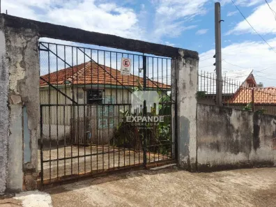Casa com 2 Quartos à venda, 44m² no Jardim Dona Nicota de Barros, Botucatu