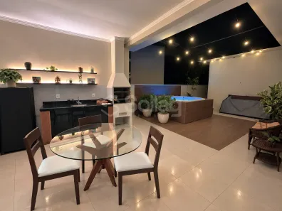 Casa com 3 Quartos para alugar, 195m² no Pinheirinho, Vinhedo