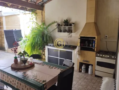 Casa com 3 Quartos à venda, 230m² no Loteamento Villa Branca, Jacareí