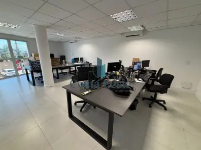 Sala Comercial para alugar, 52m² no Saco Grande, Florianópolis