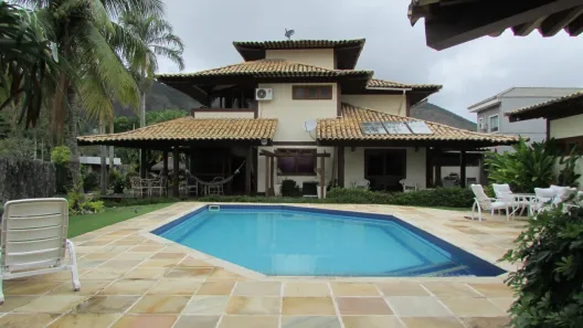 Casa de Condomínio com 4 Quartos à venda, 425m² no Itaipu, Niterói