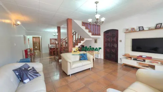 Sobrado com 3 Quartos à venda, 240m² no Parque Renato Maia, Guarulhos