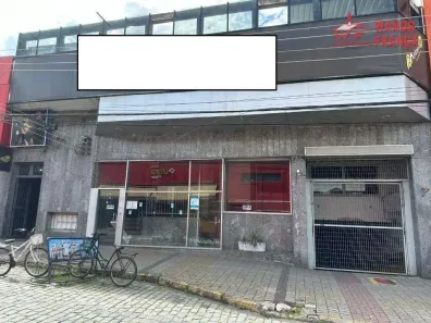 Ponto Comercial para alugar, 1500m² no Centro, Guaratinguetá