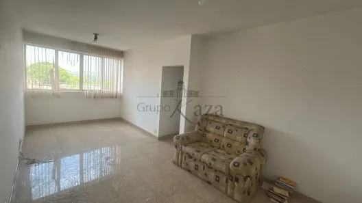 Apartamento com 2 Quartos à venda, 69m² no Centro, Jacareí