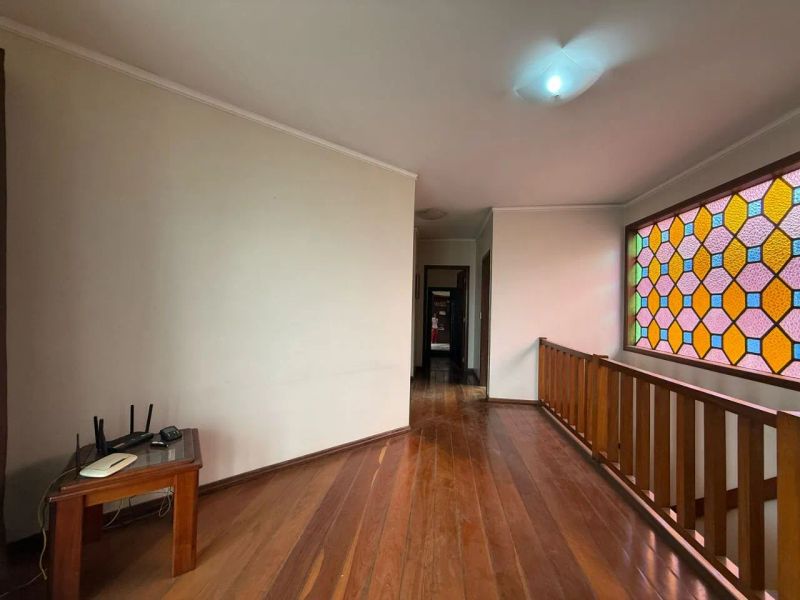 Casa com 3 quartos — Alto Caiçaras, Belo Horizonte