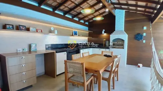 Casa com 3 Quartos à venda, 150m² no Morada de Laranjeiras, Serra
