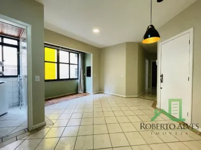 Apartamento com 2 Quartos para alugar, 54m² no Jurerê, Florianópolis