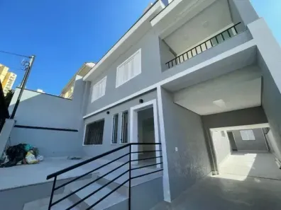 Sobrado com 4 Quartos à venda, 200m² no Vila Paulicéia, São Paulo