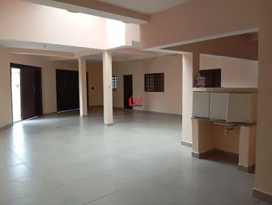 Casa com 3 Quartos à venda, 217m² no Conjunto Habitacional Ana Jacinta, Presidente Prudente