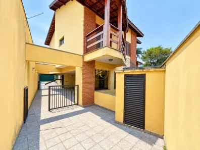 Sobrado com 3 Quartos à venda, 450m² no Jardim Virginia Bianca, São Paulo