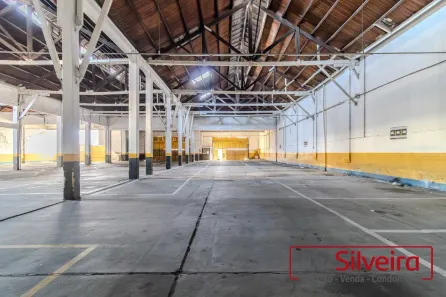 Ponto Comercial para alugar, 880m² no Centro Histórico, Porto Alegre