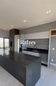 Casa de Condomínio com 3 Quartos à venda, 182m² no Granja Marileusa, Uberlândia