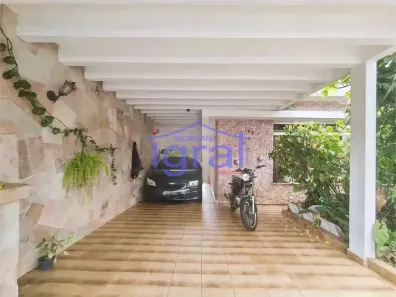 Casa com 3 Quartos à venda, 211m² no Cidade Vargas, São Paulo