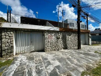Casa com 6 Quartos à venda, 10m² no Cordeiro, Recife