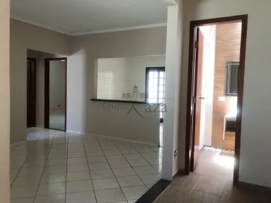 Casa com 2 Quartos à venda, 80m² no Parque dos Príncipes, Jacareí