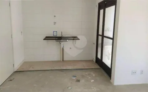 Apartamento com 2 Quartos à venda, 40m² no Parque Maria Helena, São Paulo