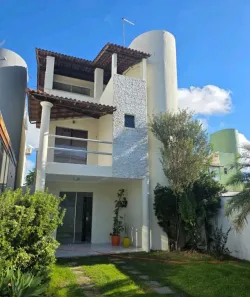 Casa com 5 Quartos para venda ou aluguel, 300m² no Buraquinho, Lauro de Freitas