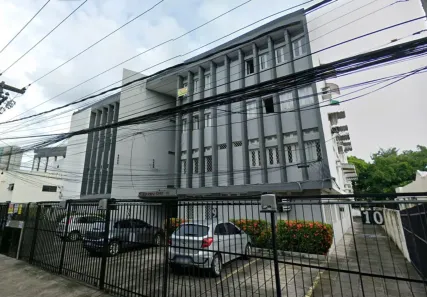 Apartamento com 4 Quartos para alugar, 98m² no Paissandu, Recife