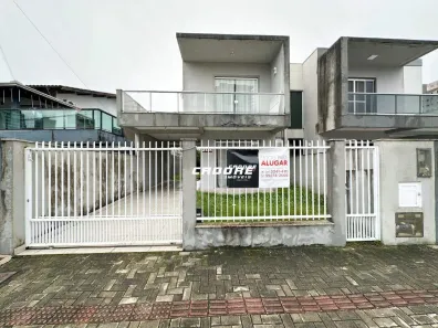 Sobrado com 3 Quartos para alugar, 161m² no Balneário Perequê, Porto Belo