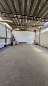 Galpão/Depósito/Armazém à venda, 360m² no Ramos, Rio de Janeiro