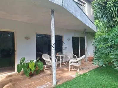 Sobrado com 4 Quartos à venda, 300m² no Setor Sul, Goiânia