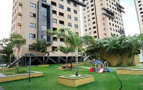 Apartamento com 2 Quartos para alugar, 57m² no Candelária, Natal