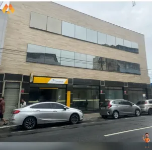 Prédio Comercial com 9 Quartos para alugar, 100m² no Alto Cajueiros, Macaé