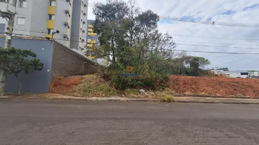 Lote/Terreno à venda, 630m² no Vila Aviação, Bauru