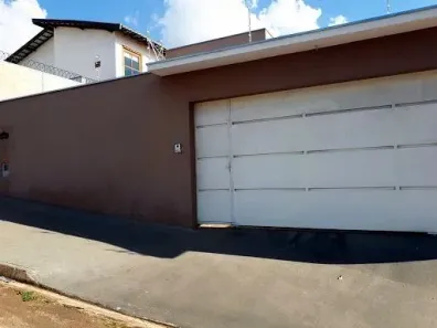 Casa com 3 Quartos à venda, 179m² no Jardim Santa Elisa, São Carlos
