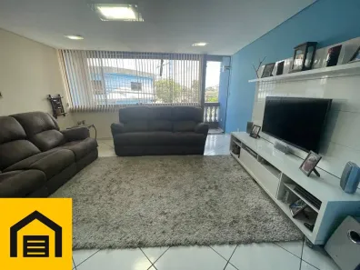Sobrado com 3 Quartos à venda, 234m² no Vila Assis Brasil, Mauá