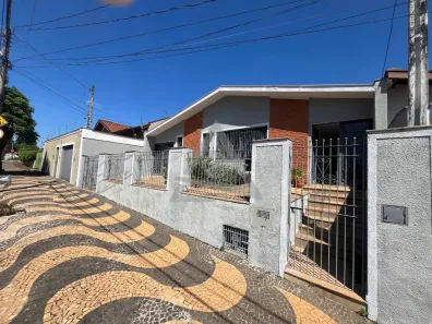 Casa com 3 Quartos à venda, 250m² no Parque São Quirino, Campinas