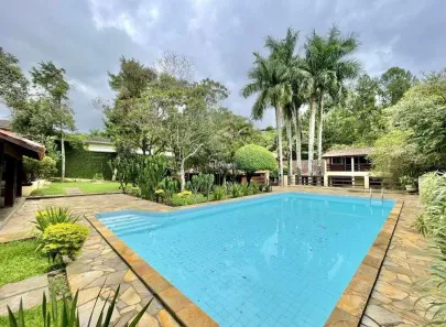 Fazenda/Sítio com 4 Quartos à venda, 2000m² no Jardim Colonial, Carapicuíba