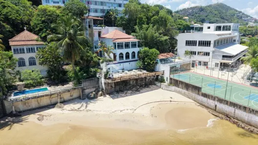 Casa com 4 Quartos à venda, 250m² no São Francisco, Niterói