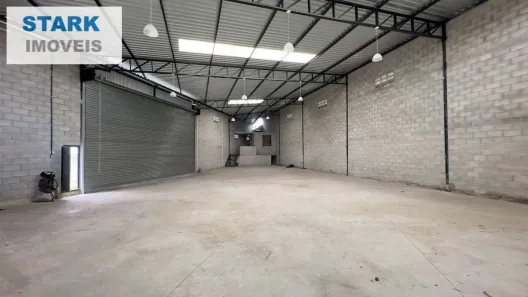 Galpão/Depósito/Armazém para alugar, 378m² no Jardim Balneário, Contagem