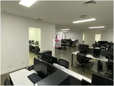 Sala Comercial à venda, 320m² no Cidade Monções, São Paulo