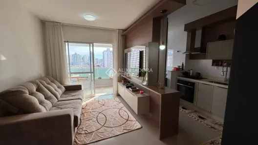 Apartamento com 2 Quartos à venda, 64m² no Campinas, São José