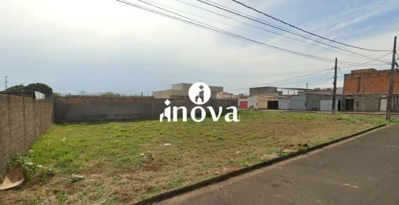 Lote/Terreno à venda, 330m² no Jardim Maracanã, Uberaba