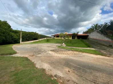 Fazenda/Sítio com 3 Quartos à venda, 201m² no Fazenda Alta Vista, Salto de Pirapora