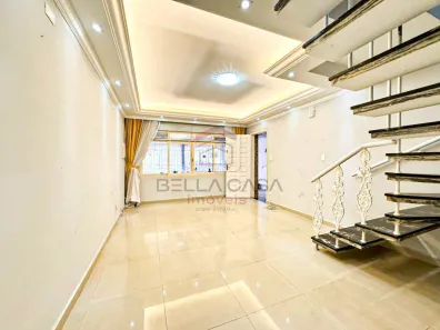 Sobrado com 3 Quartos à venda, 157m² no Jardim Thealia, São Paulo