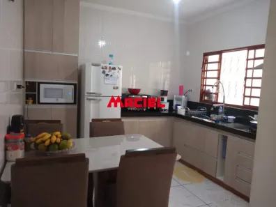 Sobrado com 3 Quartos à venda, 98m² no Jardim Torrão de Ouro, São José dos Campos
