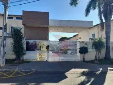 Casa de Condomínio com 3 Quartos para alugar, 225m² no Jardim Ana Lúcia, Goiânia