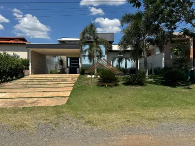 Casa de Condomínio com 3 Quartos à venda, 450m² no Condomínio Ninho Verde, Porangaba
