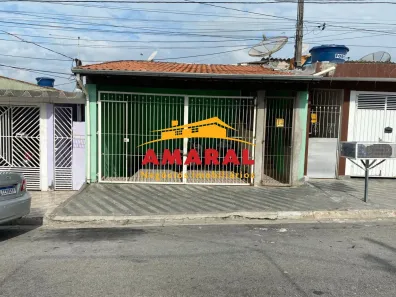 Sobrado com 4 Quartos à venda, 188m² no Cidade Edson, Suzano