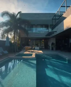 Casa de Condomínio com 5 Quartos para alugar, 750m² no Barra da Tijuca, Rio de Janeiro