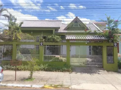 Casa com 4 Quartos para alugar, 253m² no Jardim América, São Leopoldo