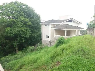 Lote/Terreno à venda, 579m² no Golf Gardens, Carapicuíba