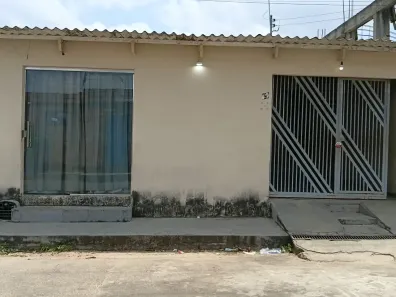 Casa com 2 Quartos à venda, 130m² no Tarumã, Manaus