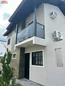 Casa com 3 Quartos à venda, 130m² no Pagani, Palhoça