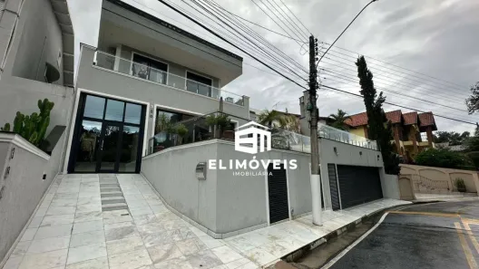 Casa de Condomínio com 4 Quartos à venda, 750m² no Arujázinho IV, Arujá