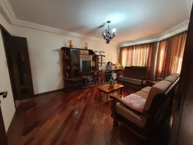 Sobrado com 3 Quartos à venda, 225m² no Vila Camilópolis, Santo André